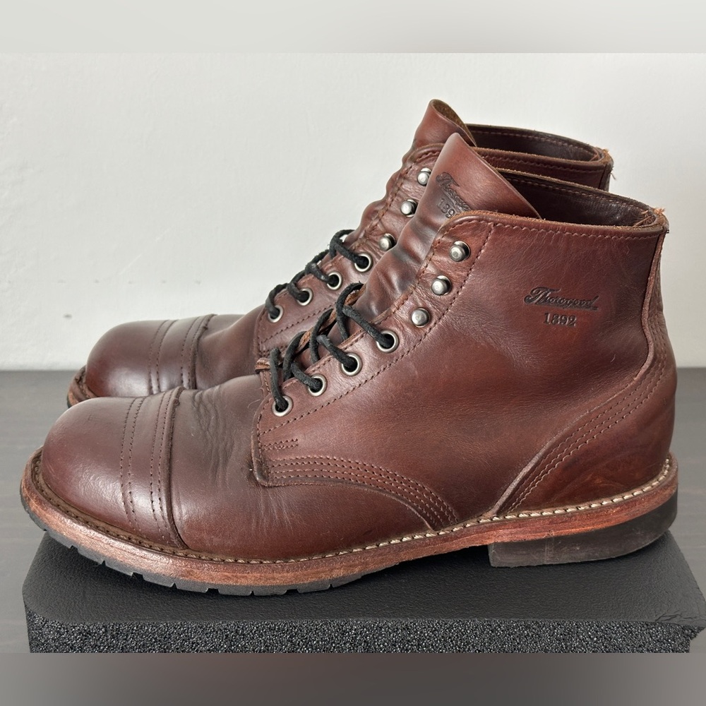 Thorogood 1982 Series Brown Heritage Leather Boots Size 7 D, MADE IN USA, Vibram